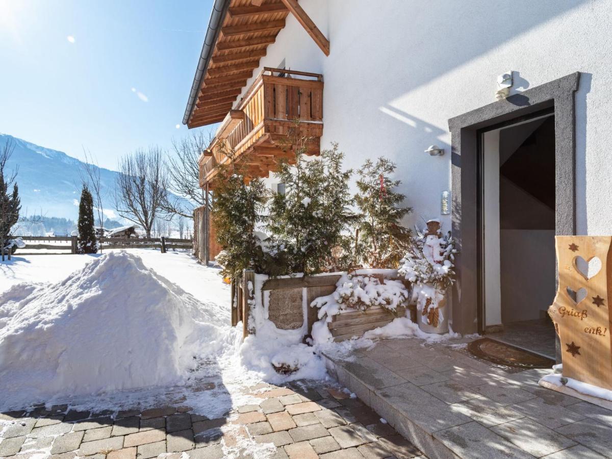 Elegant Apartment In Saalfelden With Balcony Exterior photo